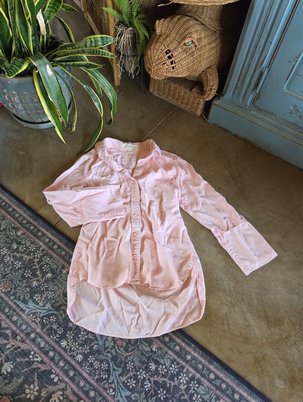Cloth & Stone Anthropologie Pink Collared Button Down 100% Tencel Shirt Size XS